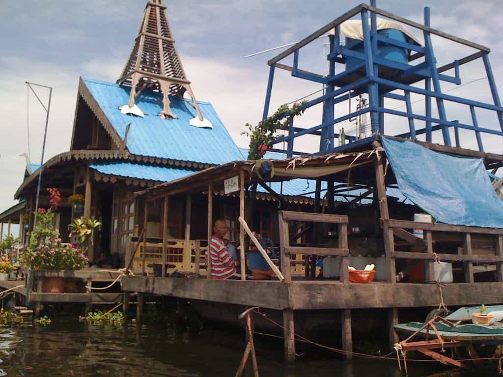 Le village flottant Kompong Luong