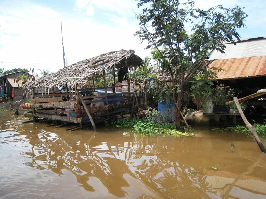 Kompong_Long Village_flottant_Kompong-Luong